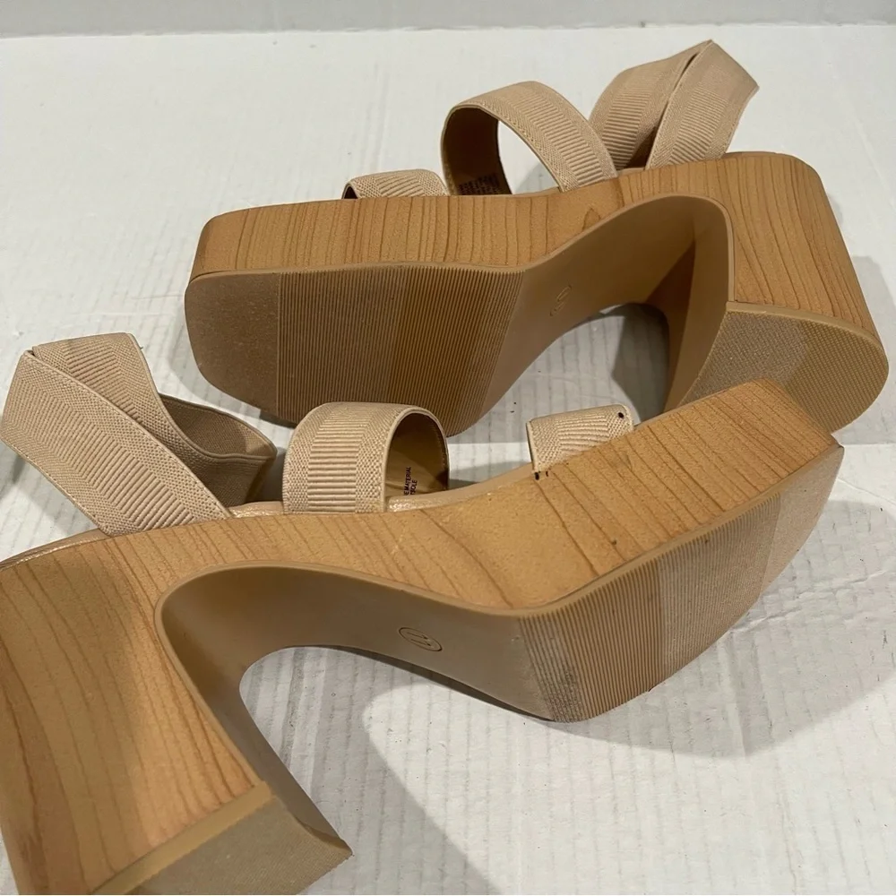 Women’s Wild Pair Scarlitt Tan Faux Leather Ankle Strap Pumps Size 11 US! - Picture 8 of 8